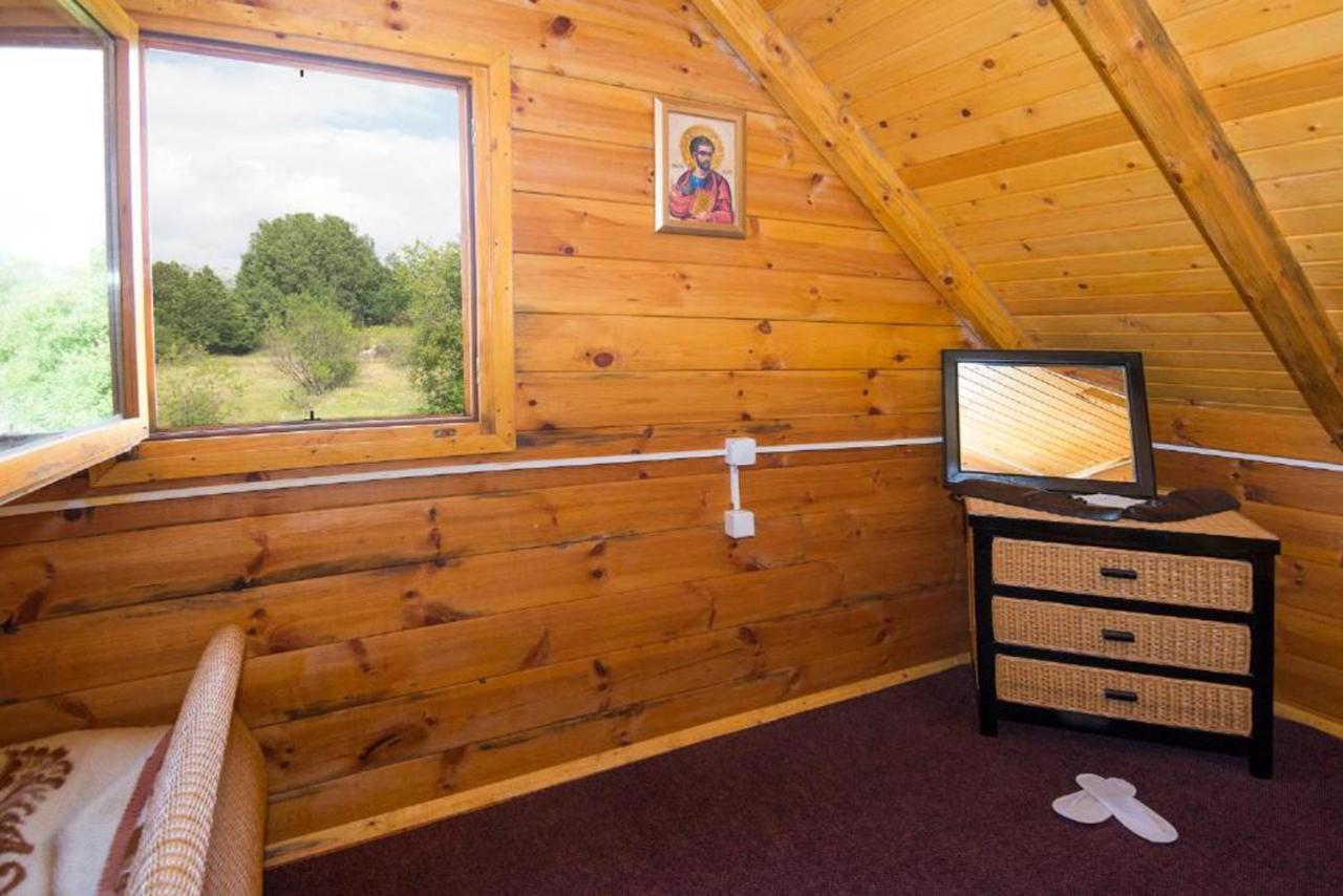 Lovcen Mountain Cottages Njegusi Dış mekan fotoğraf